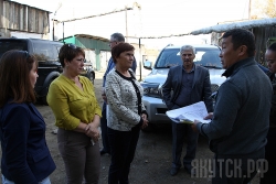 В Якутске прошел рейд по расселенным жилым домам 