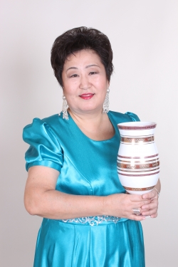 Кыыс оҕону харыстыаҥ &mdash; саха тыынын уһатыаҥ!