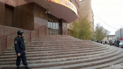К народным избранникам доставили подозрительную посылку