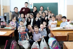 Год добра: дети из коррекционных школ получили подарки  