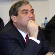 Вячеслав ШТЫРОВ үбүлүөйүгэр төһө үп бараныай?