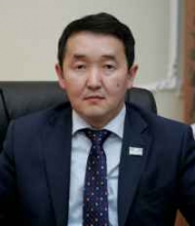 ВО ВРЕМЯ МАССОВОГО ОТРАВЛЕНИЯ ЛЮДЕЙ И ОПАСНОГО ОПОЛЗНЯ КУРИРУЮЩИЙ ЗАМПРЕД УДАРИЛСЯ В... ИСТОРИЮ