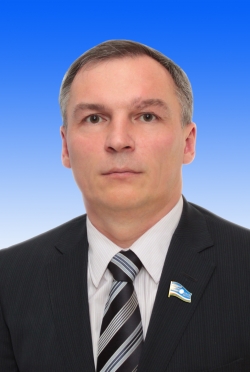 Юрий ГРИГОРЬЕВ: "Российский флаг объединяет народы"