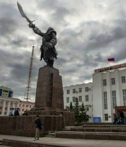 Сымыйа күнүн содуллара