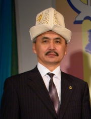 Эсен САЙДЫКУЛОВ &ldquo;өйдөөбөтөх&rdquo; уонна өһүргэммит...