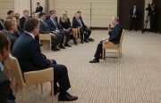 Путин: патриотизм - "это и есть национальная идея"  