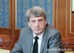 Министр по делам молодежи и семейной политике РС(Я) освобожден от занимаемой должности