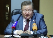 ЗАКОНОТВОРЧЕСКАЯ ДЕЯТЕЛЬНОСТЬ ДЕПУТАТА ТУМУСОВА: 10 ЛЕТ - "ВХОЛОСТУЮ"?
