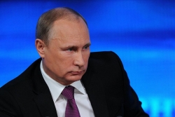Путин сократил на 10 % зарплату себе, премьер-министру, генпрокурору, главе Следственного комитета и ряду федеральных чиновников  