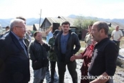Егор БОРИСОВ приехал к пострадавшим от паводка жителям Усть-Неры