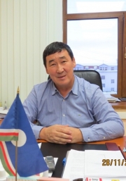 Александр РОМАНОВ Ил Түмэн кэмитиэтин председателинэн ананна дуу, талылынна дуу?