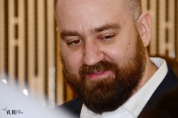 Консул США зачастил в Якутск...