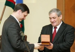 Геннадий ВАДЮХИН. Чьих будет?