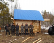 Тоҥмуту ириэрэр, аччыктаабыты аһатар симиэбийэлэр